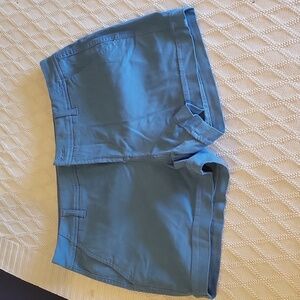 Blue slant pocket 💙 shorts